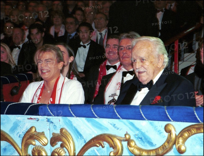 01/23/2001. The Monaco Circus Festival: prize ceremony.