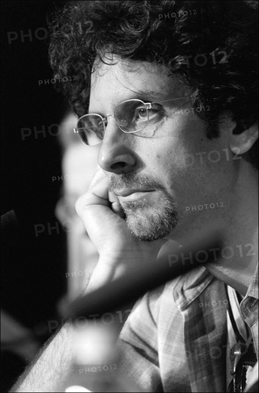 05/13/2001. 54th Cannes film festival: Press conference of "The man wasn't there ".