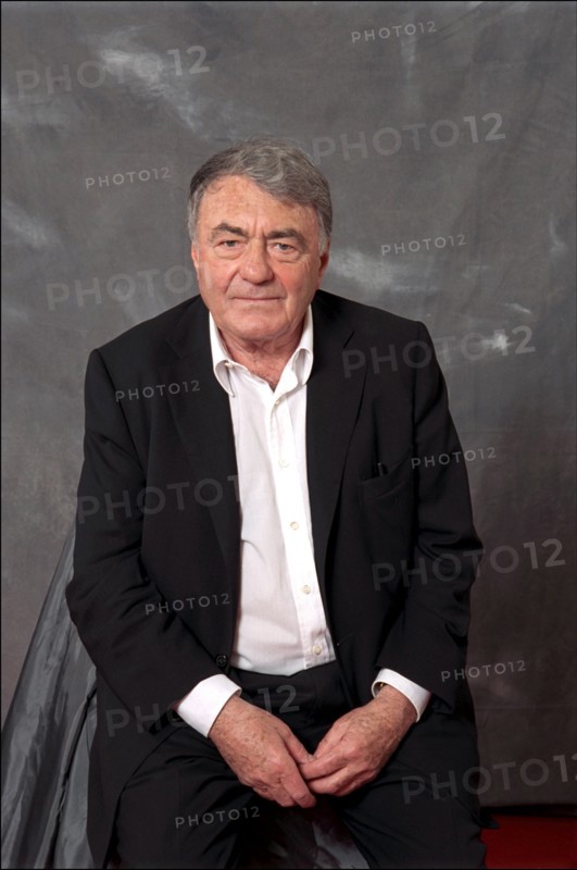 05/15/2001. 54th cannes film festival: studio Claude Lanzmann.