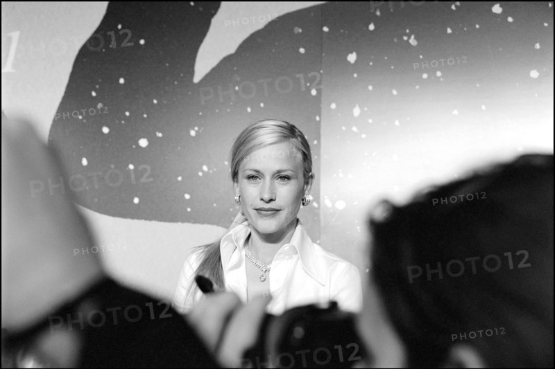 05/18/2001 54th Cannes film festival: photocall & press conference of "Human Nature"