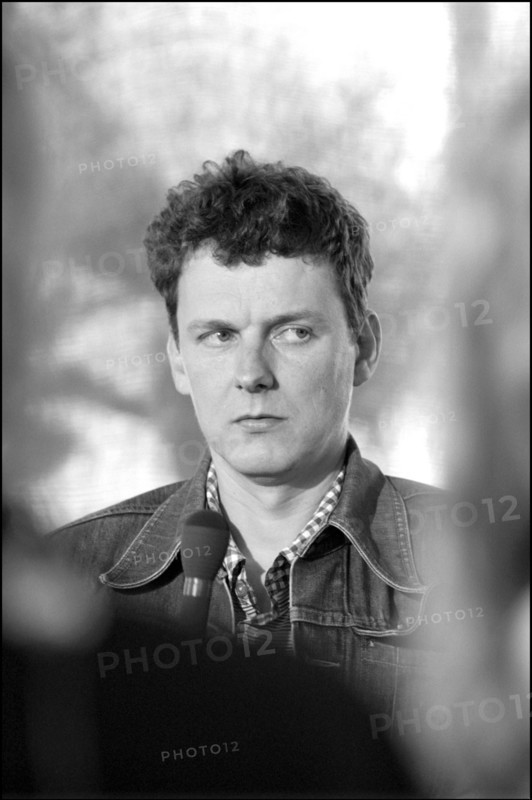 05/18/2001 54th Cannes film festival: photocall & press conference of "Human Nature"