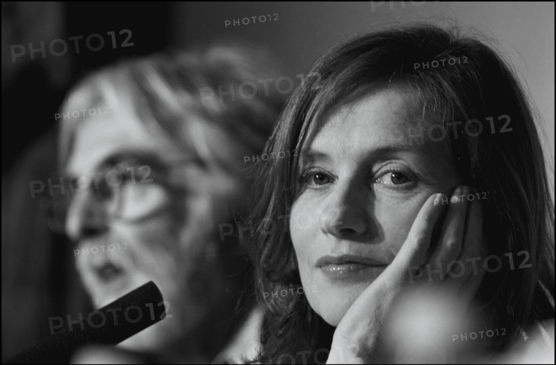 05/20/2001. 54th Cannes Film Festival : Backstage closing ceremony