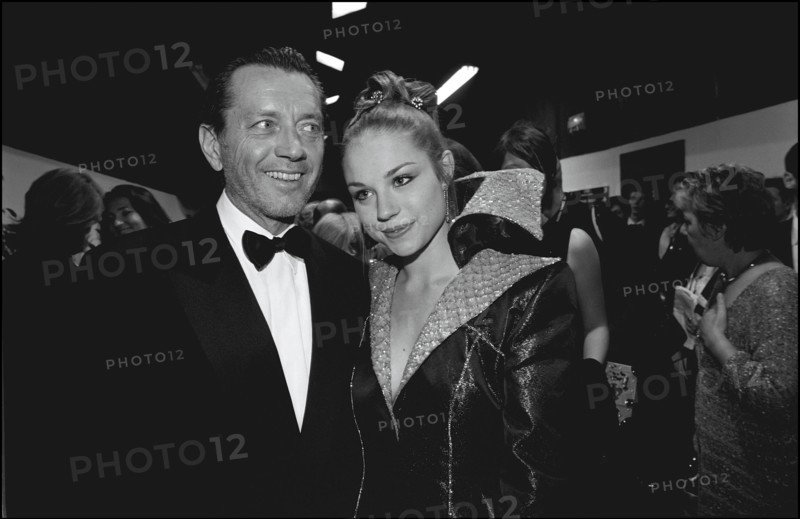 05/20/2001. 54th Cannes Film Festival : Backstage closing ceremony