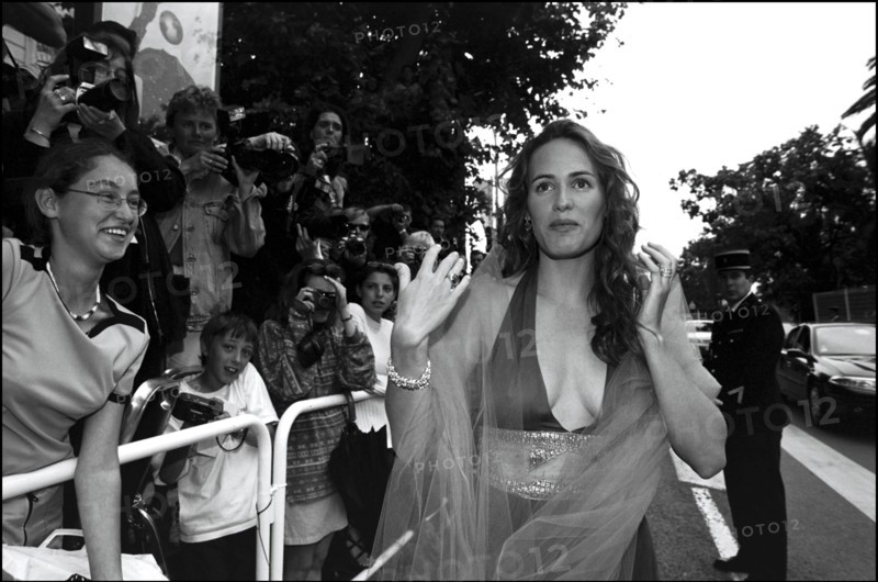 05/20/2001. 54th Cannes Film Festival : Exclusive Backstage closing ceremony
