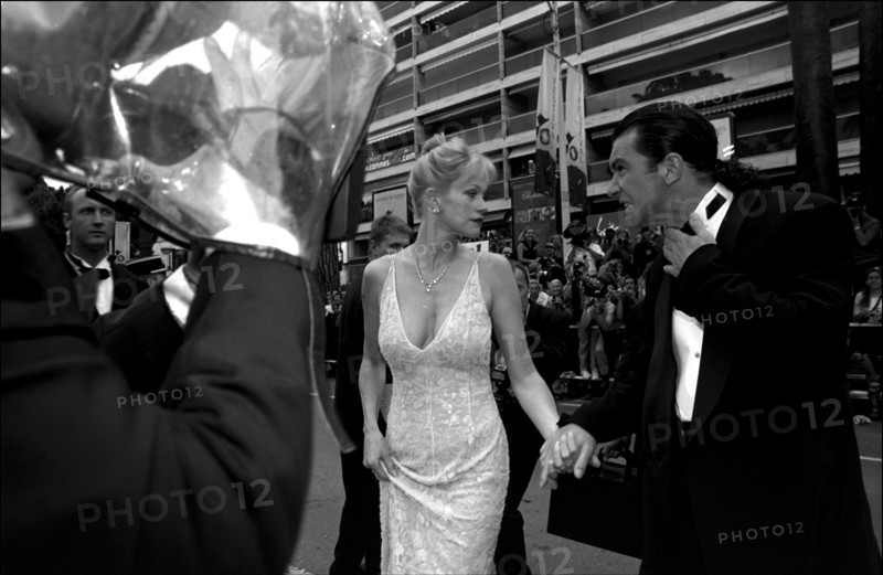 05/20/2001. 54th Cannes Film Festival : Exclusive Backstage closing ceremony
