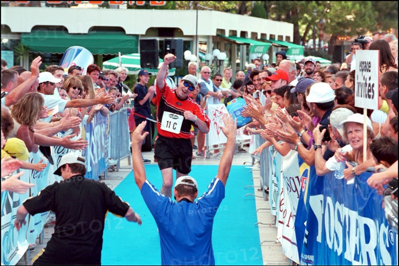 06/17/2001. Prince Albert of Monaco takes part in the first "All Stars Triathlon" in Monaco