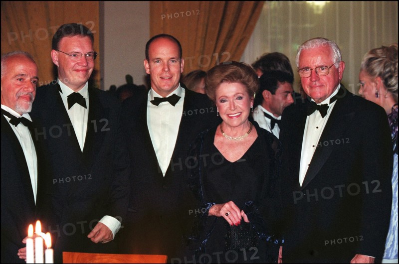 10/06/2001. 1st International screen and litterature forum