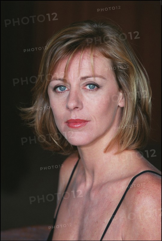 11/00/2001. Close-up Cecile Auclert stars in the TV movie "La folle de dieu".