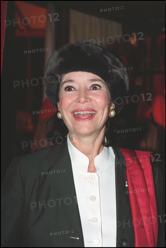 12/04/2001. Philippe Bouvard attends launch party for his latest book at Fouquet's.
