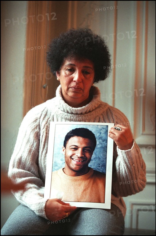 12/21/2001.  Isabelle Coutant-Peyre, defense attorney for Zacarias Moussaoui with Aicha El Wafi, mother of the accused.