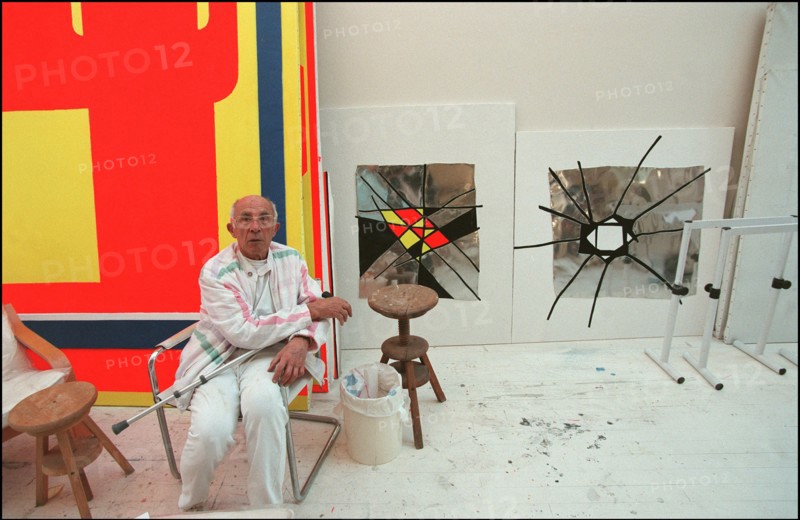 06/00/2000. EXCLUSIVE: Close-up Andre Courreges at home.