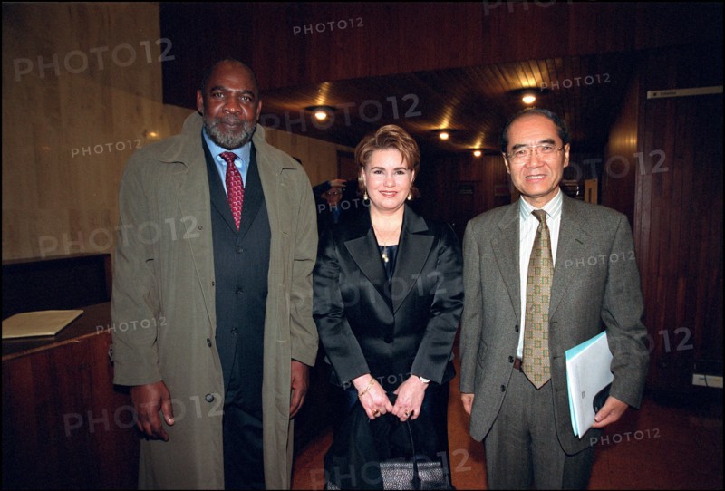 02/11/2002. Meeting of unesco goodwill ambassadors in Paris