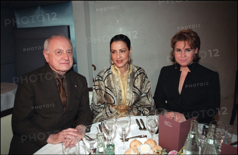 02/11/2002. Meeting of unesco goodwill ambassadors in Paris