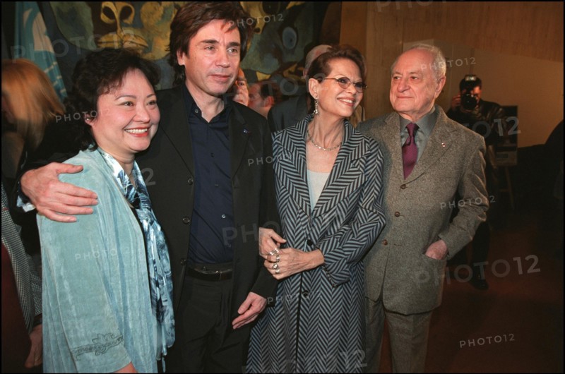 02/11/2002. Meeting of unesco goodwill ambassadors in Paris