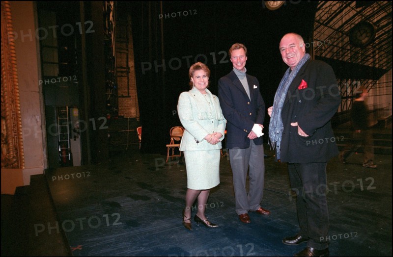 02/00/2002. EXCLUSIVE Grand duke and duchess of Luxembourg, Henri and Maria Theresa, in Paris