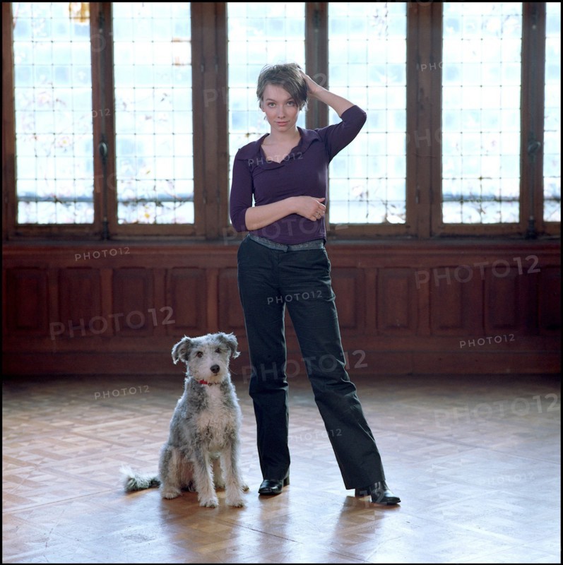 02/00/2002. Close up : Actress Julie Anne Roth stars in Dan Jemett's "Shake", an adaptation of Shakespeare's "Twelfth night".