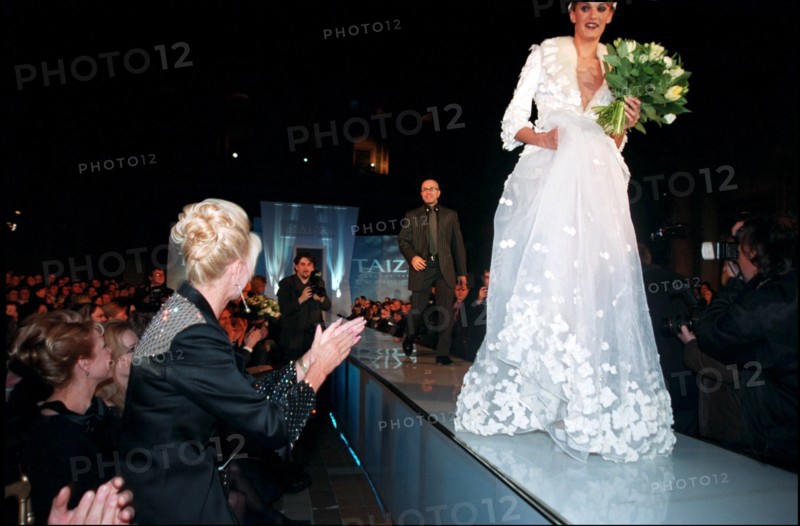 03/05/2002. Taiza fashion show at the National school fine arts in Paris.