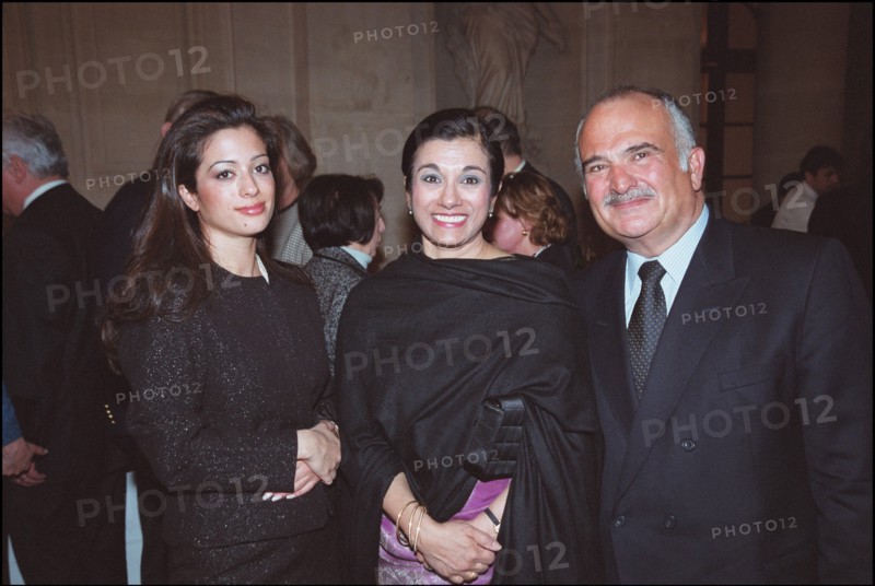 03/00/2002. EXCLUSIVE : Prince Hassan of Jordan visits French senate.