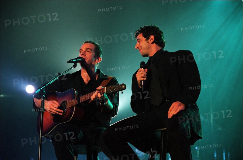 03/20/2002.  Garou and Celine Dion performs at Bercy.
