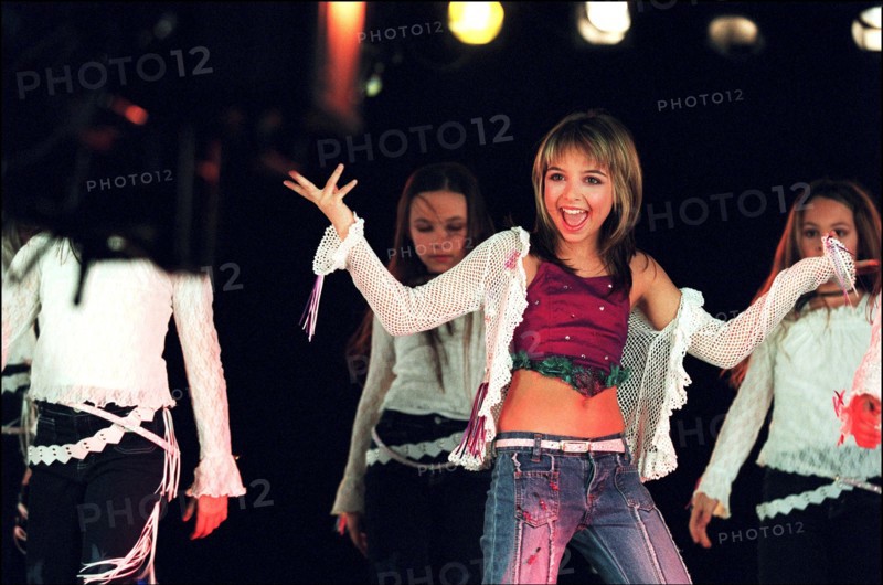 03/00/2002.  Shooting Priscilla's new release on video.