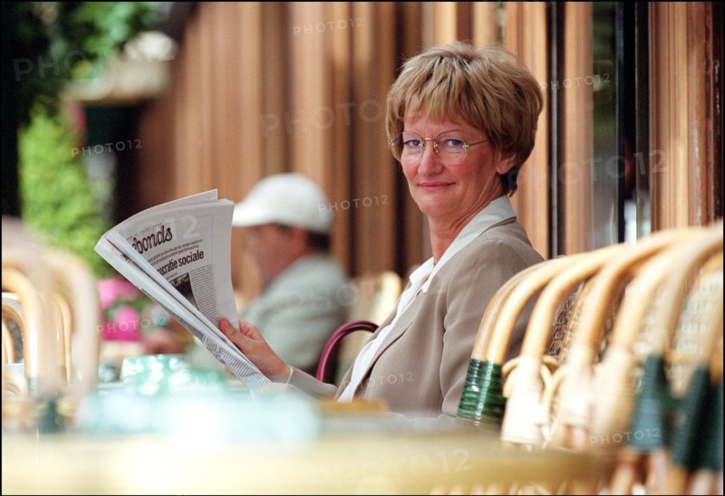 04/00/2002. Nicole Notat is about to leave the leadership of CFDT (French Democratic Work Confederation).