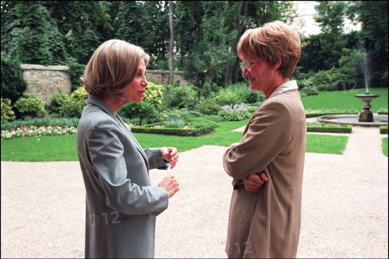 04/00/2002. Nicole Notat is about to leave the leadership of CFDT (French Democratic Work Confederation).