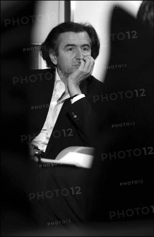 04/25/2002. Portrait of the philosopher Bernard Henri Levy.