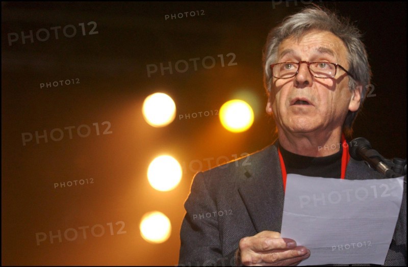 04/28/2002. French artists' meeting against "Front National" party in Paris