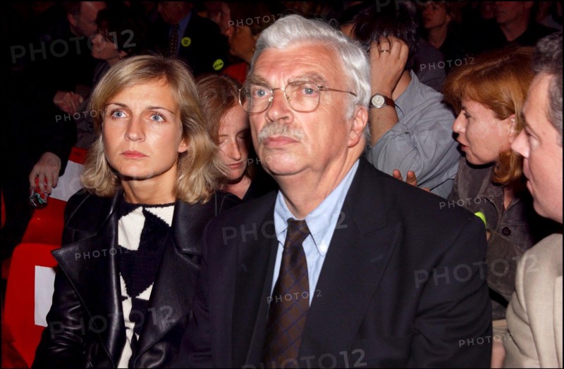 04/28/2002. French artists' meeting against "Front National" party in Paris
