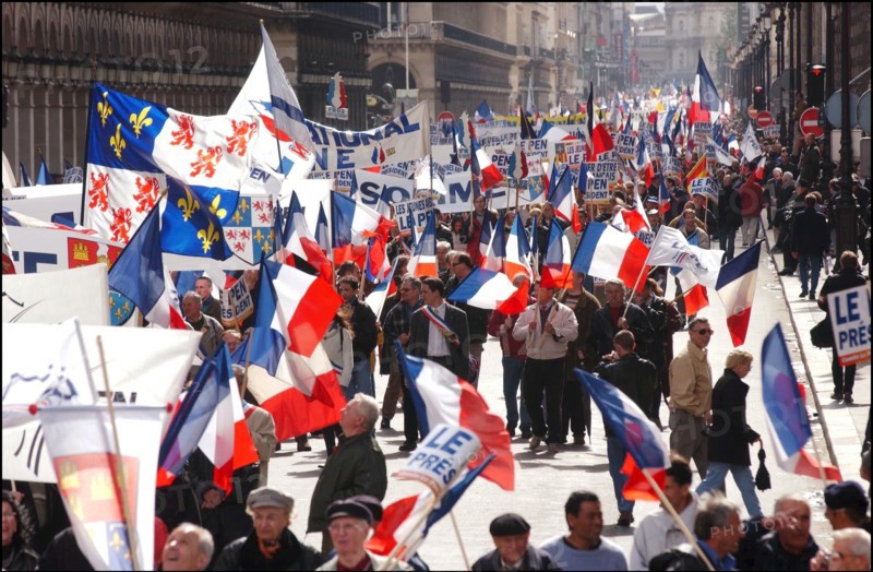 05/01/2002. National Front party demonstration in Paris