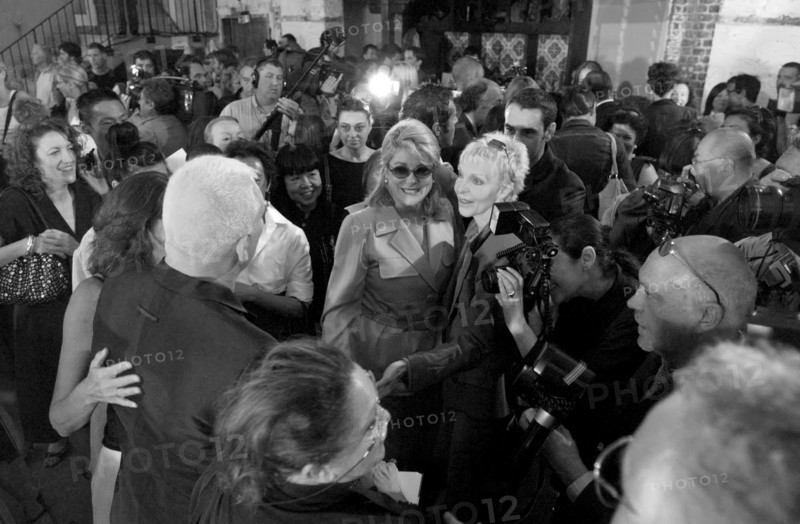 07/11/2002. Fall winter 2002-03 collections. The backstage of Jean-Paul Gaultier's fashion show
