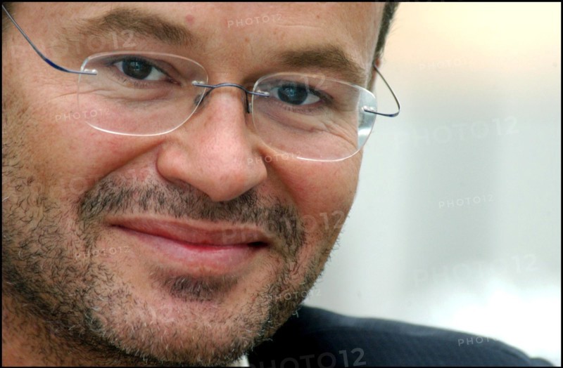 09/00/2002. EXCLUSIVE: Stephane Marais, make-up artist.