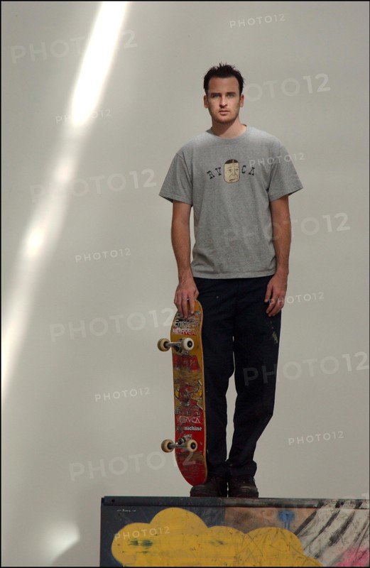 10/01/2002. Exclusive: Ed Templeton, American skater in Paris.