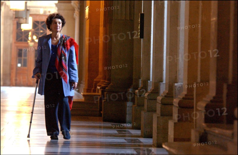 10/15/2002. EXCLUSIVE Francoise Rudetzki, chairman of "SOS attentat" association, in Paris courthouse