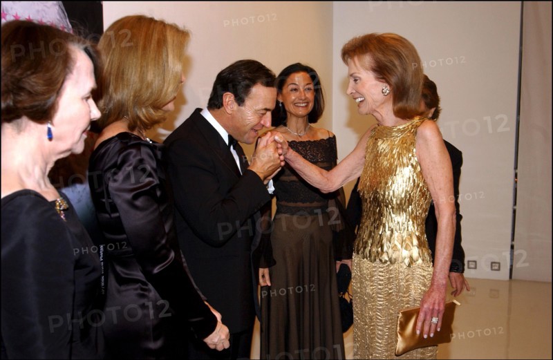 11/18/2002. Caroline Kennedy inaugurates the exhibition "Jackie Kennedy, les annees Maison Blanche" in Paris (30).