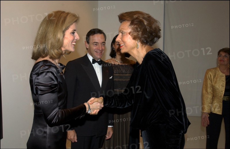 11/18/2002. Caroline Kennedy inaugurates the exhibition "Jackie Kennedy, les annees Maison Blanche" in Paris (30).