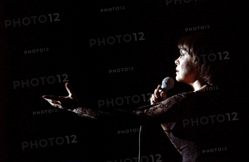 11/21/2002. Concert of Mireille Mathieu at the Olympia