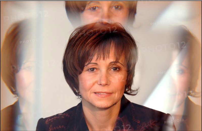 12/19/2002. Sylvie Angel, psychoanalyst.
