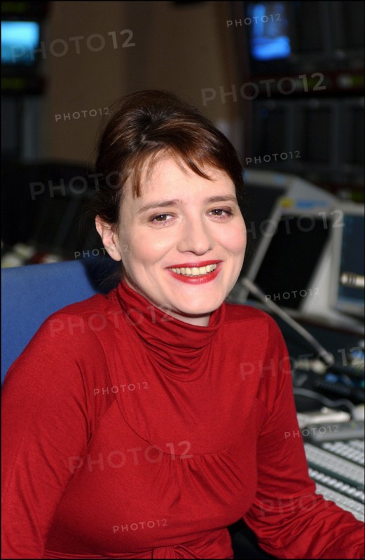 12/00/2002. Female French TV producers.