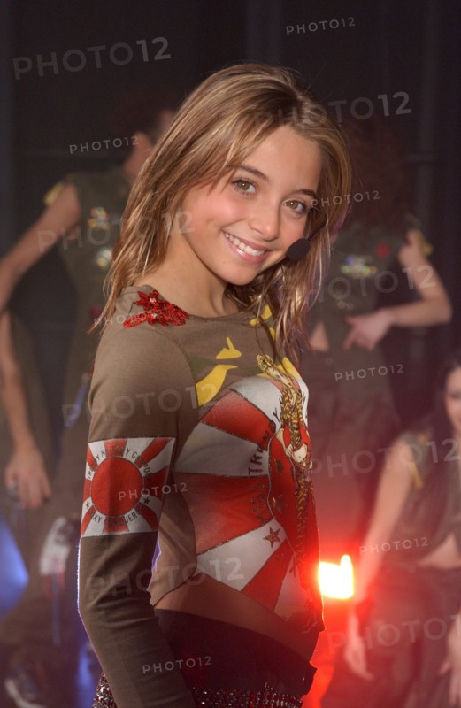 01/08/2003. EXCLUSIVE: Priscilla, singer, in Nice.
