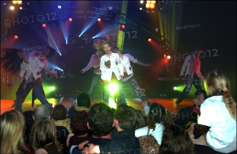 01/25/2003. Priscilla: a star is born
