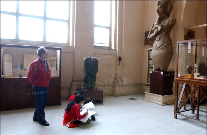 01/28/2003. On the track of Bonaparte's lost soldiers in Egypte : new insights by Dominique Beaudis.