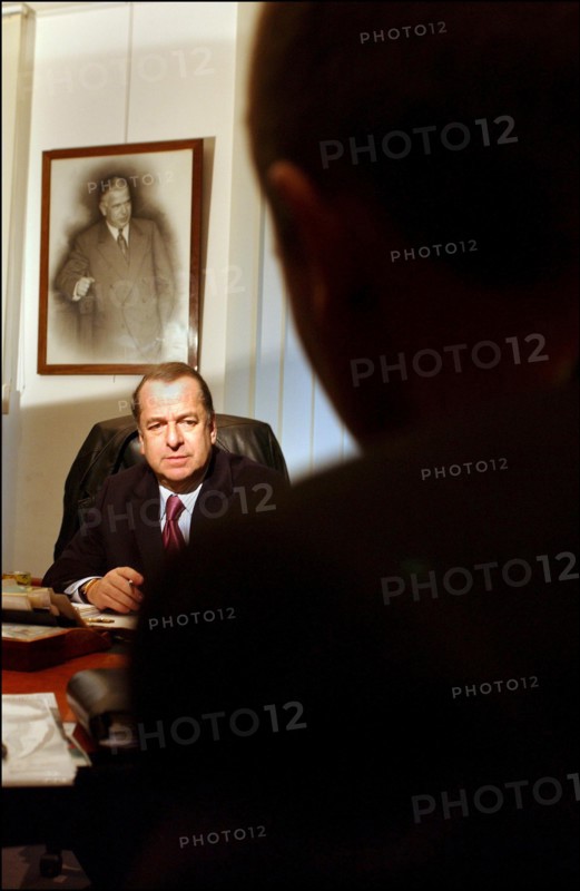 02/00/2003. EXCLUSIVE: Close-up Paul-Loup Sulitzer.
