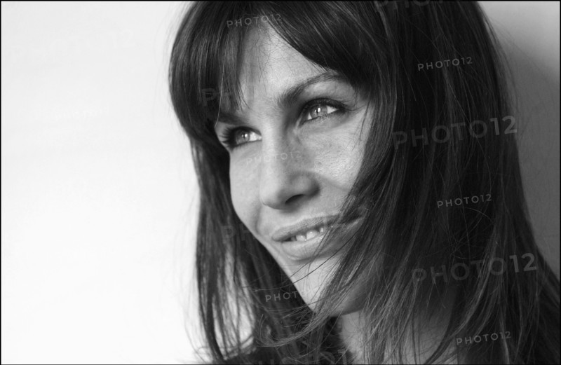 04/26/2003. Exclusive: Close-up Astrid Veillon.