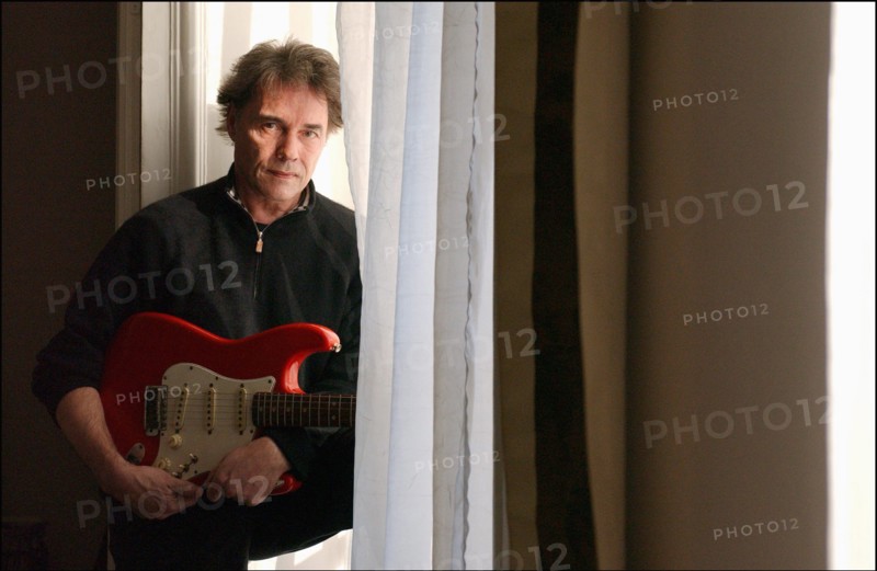 03/00/2003. Yves Simon, at home.