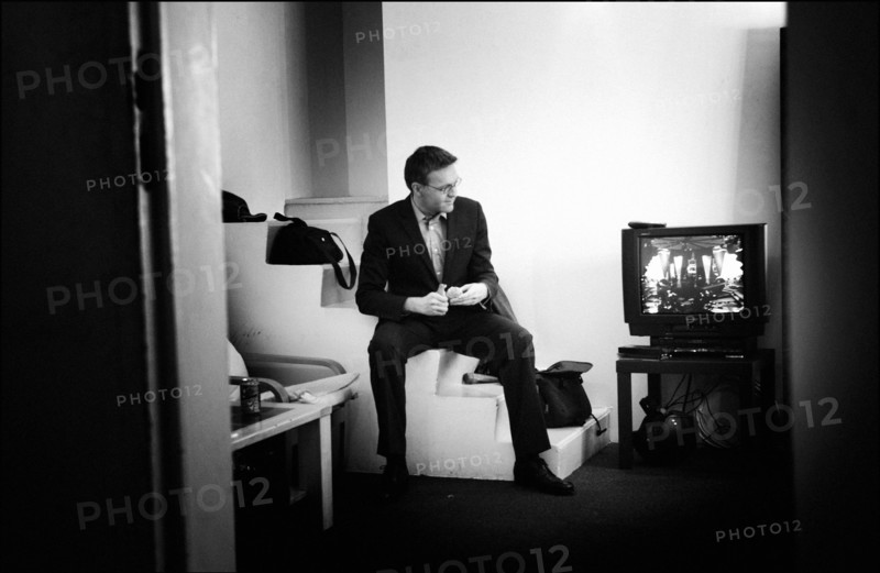 11/10/2003. Tv show "On a tout essaye" with Laurent Ruquier.