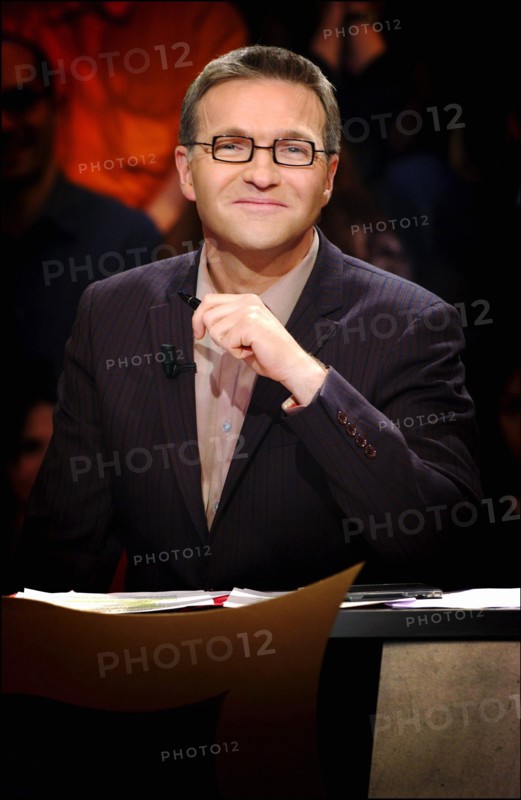 11/10/2003. Tv show "On a tout essaye" with Laurent Ruquier.