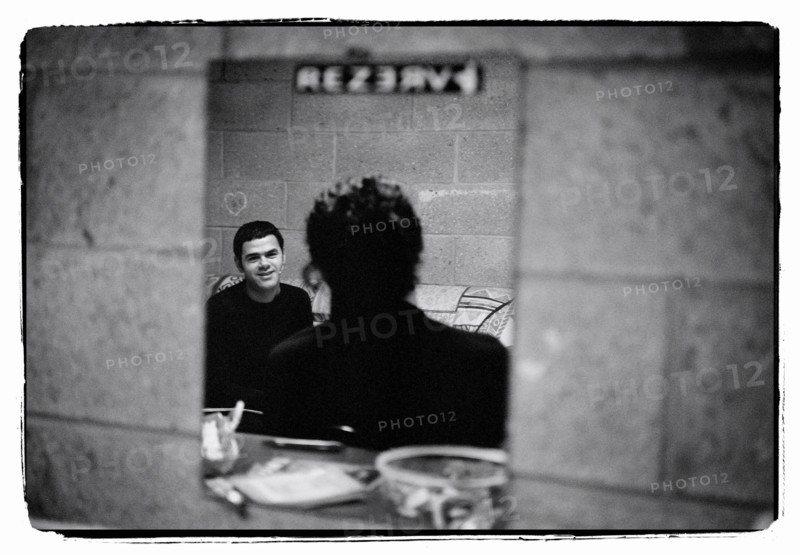 12/00/2003.  On tour with Jamel Debbouze...