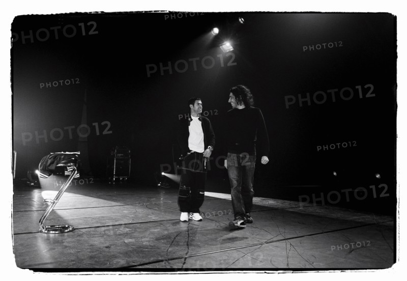 12/00/2003. EXCLUSIVE: On tour with Jamel Debbouze...