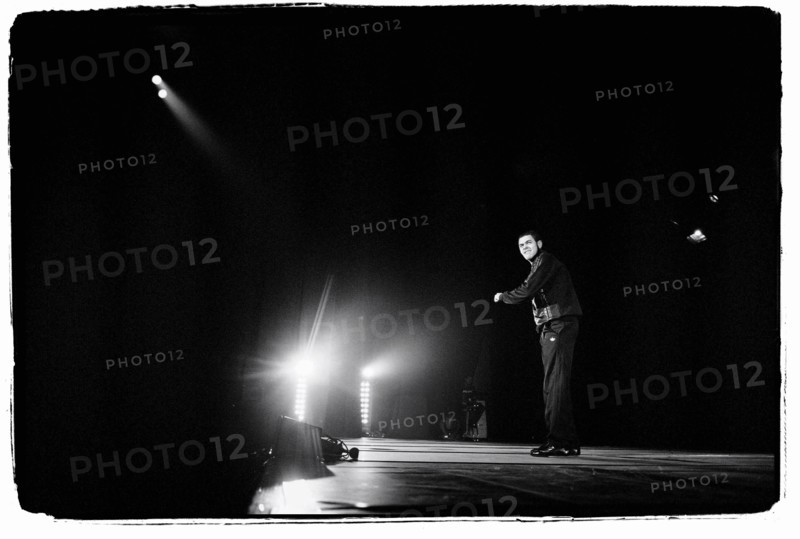 12/00/2003. EXCLUSIVE: On tour with Jamel Debbouze...